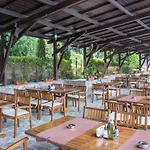 ホテル Park Asenevtsi