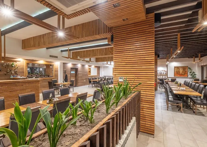 מלון Park Asenevtsi