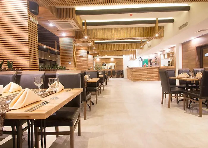 מלון Park Asenevtsi וליקו טורנובו