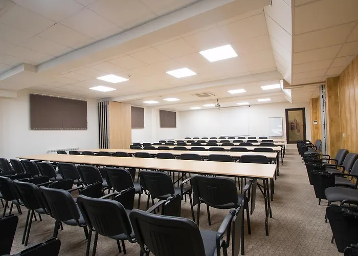 מלון Park Asenevtsi