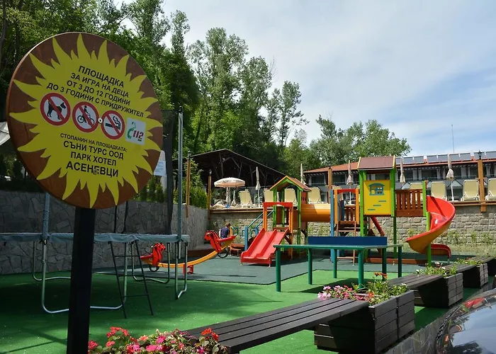 Park Asenevtsi וליקו טורנובו